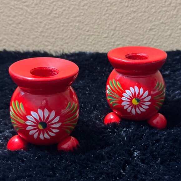 Sweden Hand-Painted Red Wooden Mini Candle Holders Floral Daisy - Picture 1 of 10
